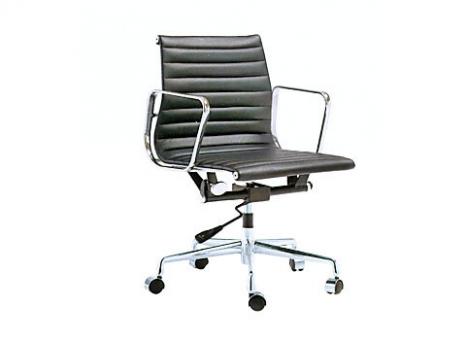 Charles Eames Aluminium Chair EA 117 